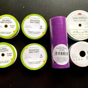 Lot of ribbons / tulle